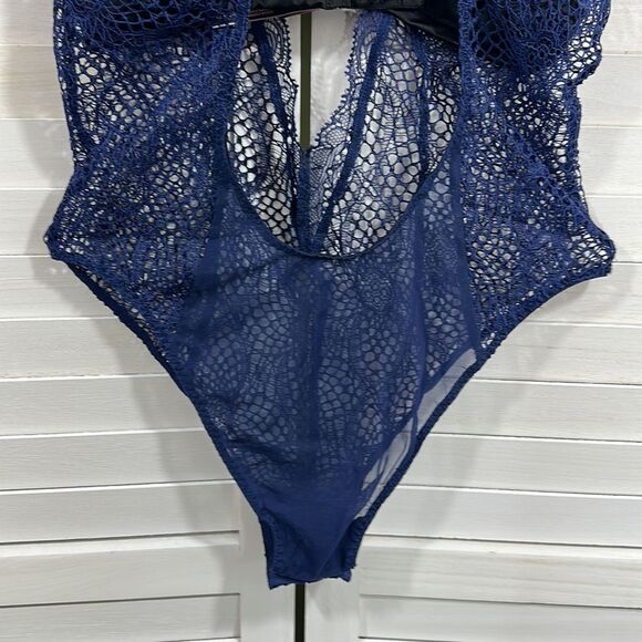 VS Teddy Size SP Navy Blue Lace & Mesh NWOT - Picture 8 of 16